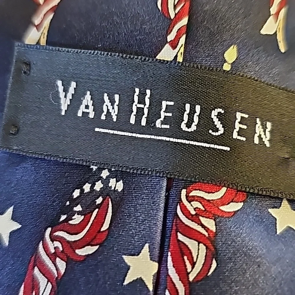 VAN HEUSEN American flak tie.‎ Stonehenge hand made. Great condition.